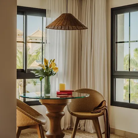 Red Level At Gran Melia Palacio De Isora - Adults Only Otel