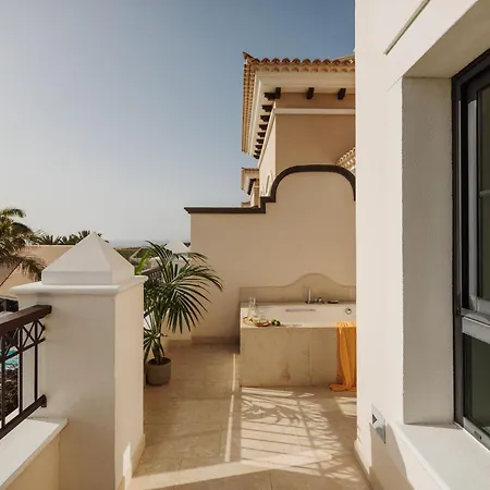 Hotel Redlevel At Gran Melia Palacio De Isora - Adults Only Alcalá la Real