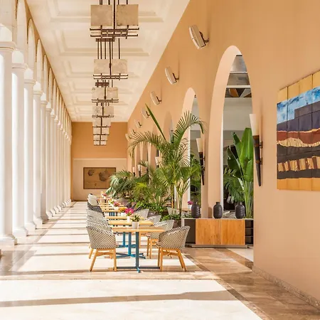 Hotel Redlevel At Gran Melia Palacio De Isora - Adults Only Alcalá la Real